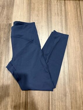 Lululemon 25 in instill tight